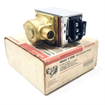 V8043F1028 Honeywell Two-Position Motorized Zone Valve, 24V, 60Hz, 1/2^